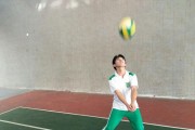 排球侧面转圈动作的技巧与要领（掌握排球侧面转圈动作，提升技术水平）