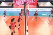 掌握排球二传吊球的技巧与要领（提升排球二传效果，关键在于正确的动作和技巧）