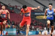以篮球防守能不能跳远打球？（探讨跳远在篮球防守中的重要性与局限性）