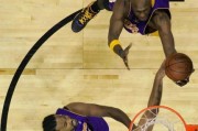 NBA收费站式防守（篮球界的必杀技术，搭建无解的防线）