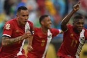 法国与突尼斯的世界杯对决（回顾法国与突尼斯在世界杯赛场上的较量）