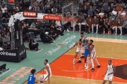 如何有效防守对方快速突破篮球战术（技巧和策略来应对对手快速推进的篮球进攻战术）