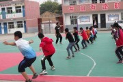 如何有效重点防守小学生女子篮球比赛（提高团队配合，）