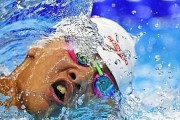 游泳如何做到轻松吸气（掌握正确技巧，游泳更加享受）
