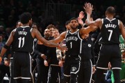 NBA历年总冠军FMVP排行榜（揭秘历史上最杰出的NBA总冠军FMVP得主，他们的光辉时刻）