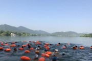 掌握游泳技巧，畅游河中（以身临其境，探索游泳的乐趣）