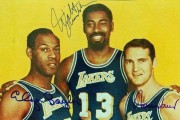 2022年NBA最强球队排行榜（探索现役NBA球队实力的综合排名，湖人领跑者迎战挑战者）