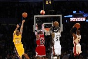 NBA历史最强三人扣篮组合排行榜（三人扣篮组合的霸主之争）