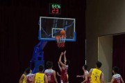 小学生篮球个人防守训练方法（打造坚实的篮球防守基础，提升个人防守能力）