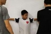 体重高如何有效防守篮球场（突破困境，利用身体优势守住篮球防线）