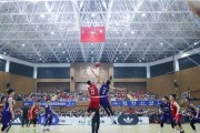 提高篮球防守移动能力的教学设计方案（打造坚实篮球防守基础，助你在场上变得无影无踪）