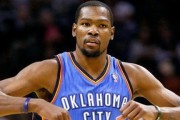 NBA十大超级巨星排行榜（回顾历史，致敬伟大，见证传奇的辉煌）