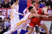 篮球进攻防守的关键技巧（掌握进攻防守的精髓，成为篮球高手）