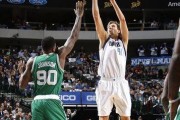 NBA级别的护球手（揭秘NBA历史上最顶级的护球手及他们的技巧和贡献）
